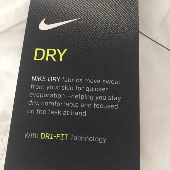 Nike Sport Distort Tank - Picture 6 of 6